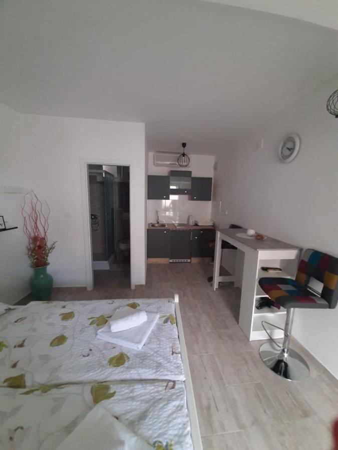 Apartments Mate Bol Ngoại thất bức ảnh